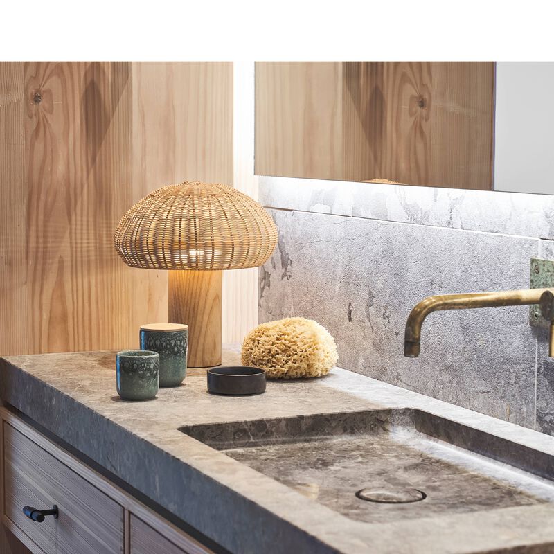 Iris Fragrance candle