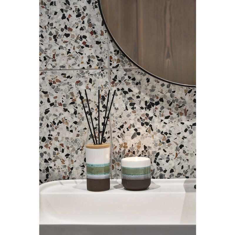 Iris Fragrance candle